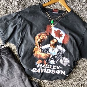 Vintage Harley-Davidson Deeley's Whistler Canada